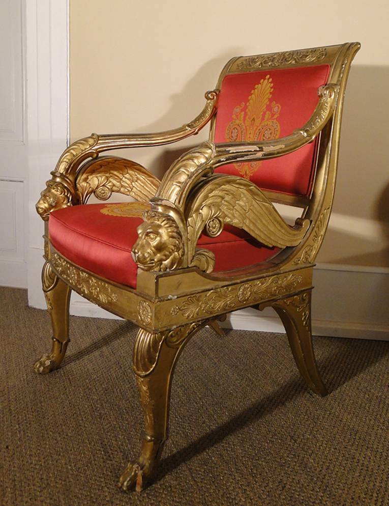 Prunksessel aus dem Coursaal des ehem. Leineschlosses, 1834, Privatbesitz.